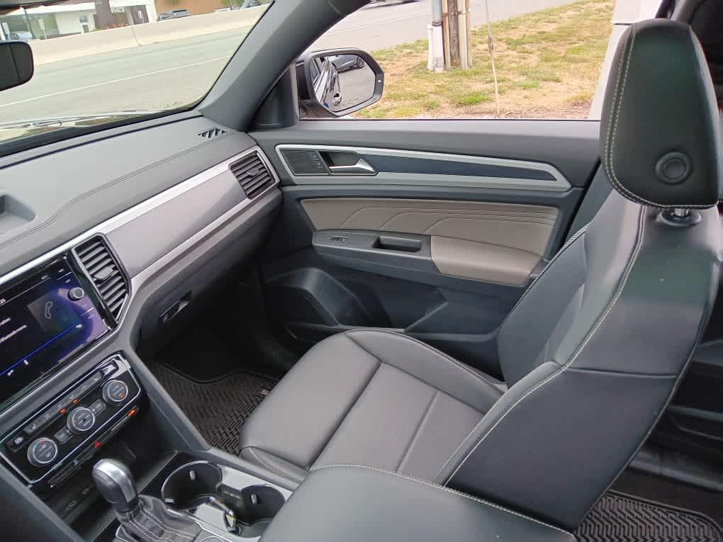 used 2022 Volkswagen Atlas Cross Sport car, priced at $28,995