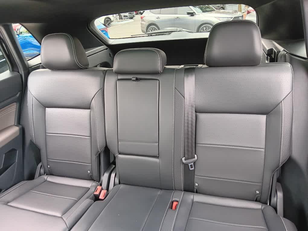 used 2022 Volkswagen Atlas Cross Sport car, priced at $28,995