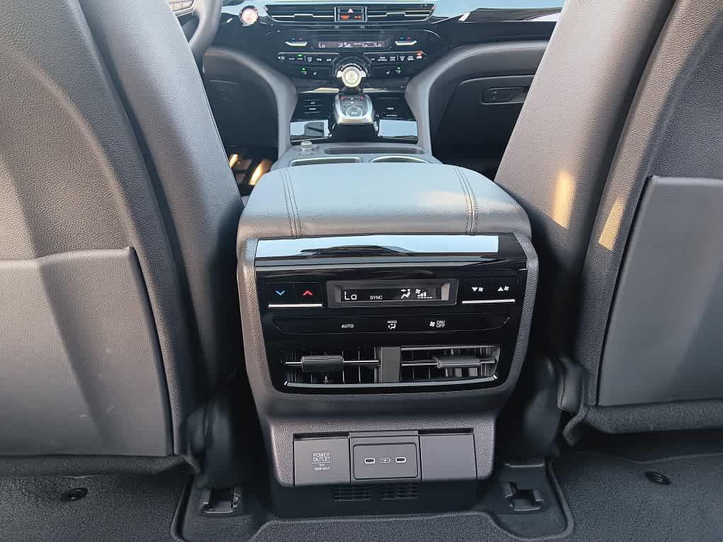 used 2025 Acura MDX car, priced at $46,995