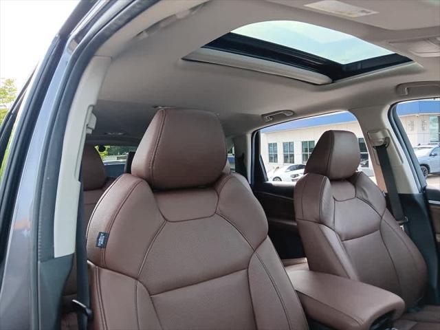 used 2020 Acura MDX car, priced at $24,995