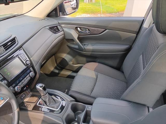 used 2019 Nissan Rogue car, priced at $15,995