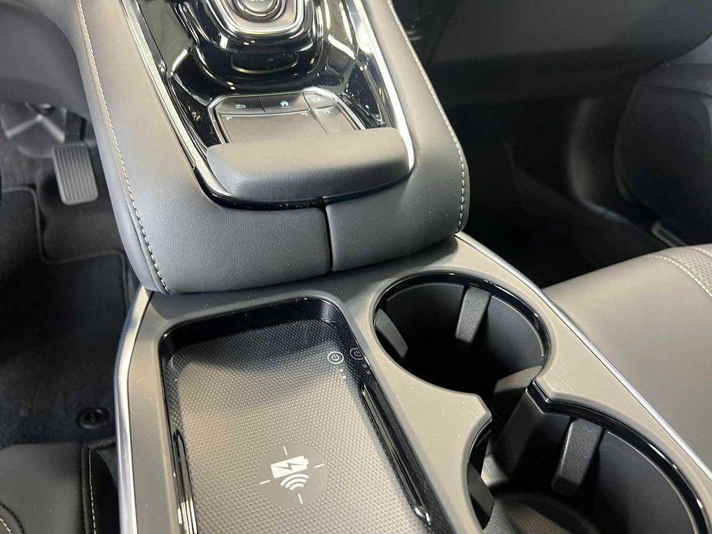 new 2025 Acura RDX car, priced at $48,650