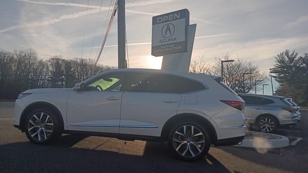 used 2023 Acura MDX car, priced at $37,595