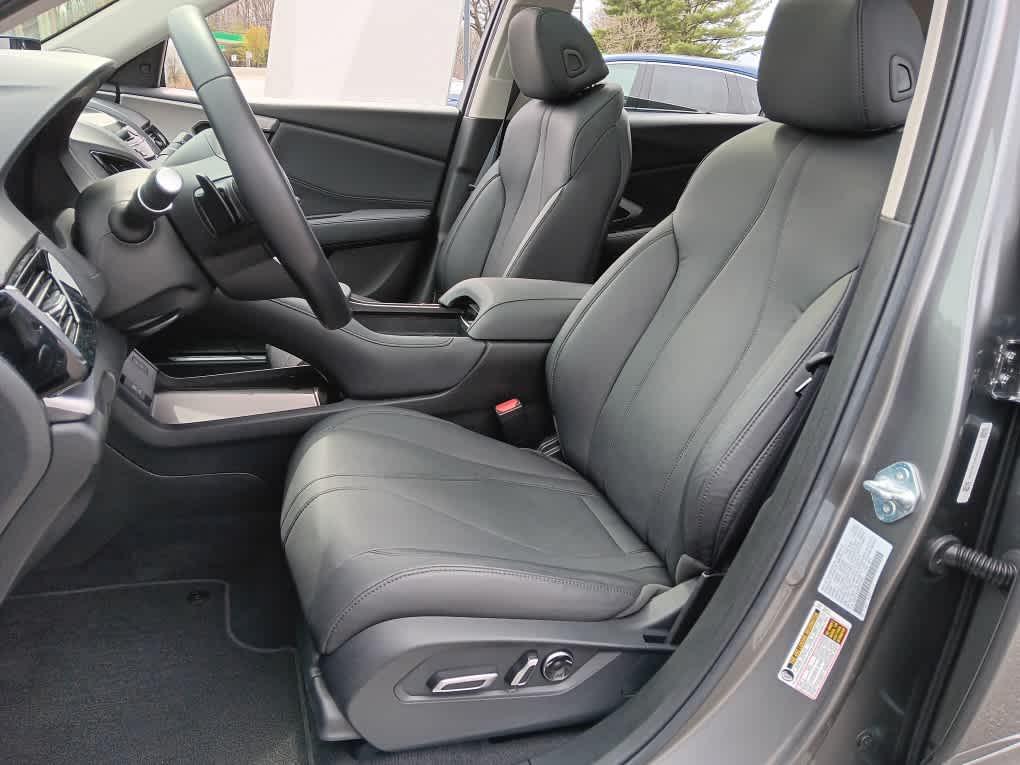 used 2023 Acura RDX car, priced at $33,895