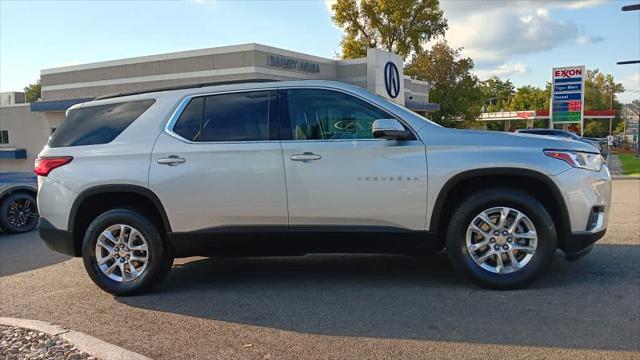 used 2021 Chevrolet Traverse car, priced at $32,495