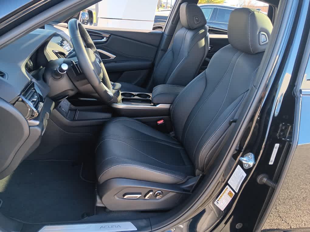 used 2025 Acura RDX car, priced at $39,395