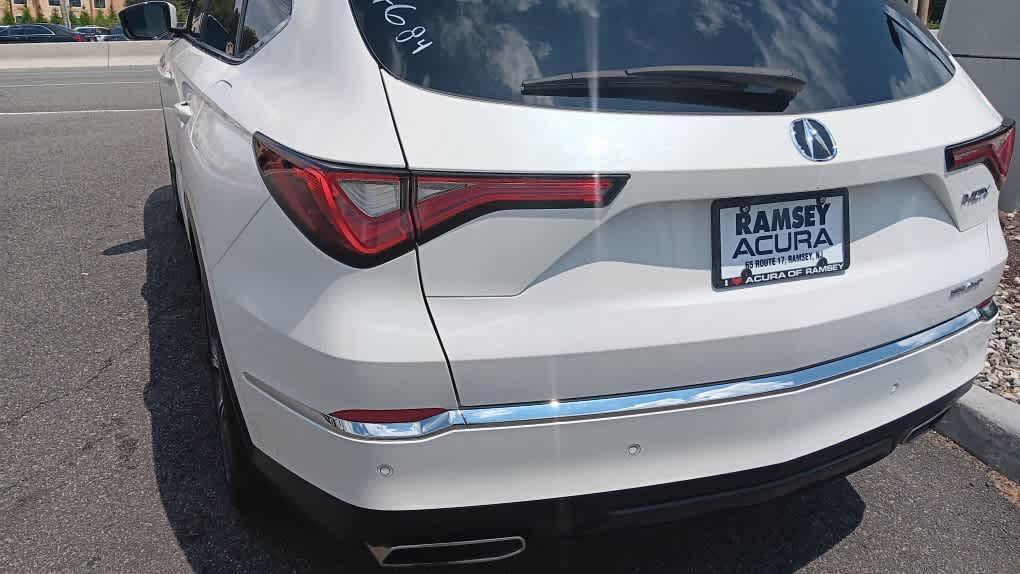 used 2023 Acura MDX car, priced at $37,995