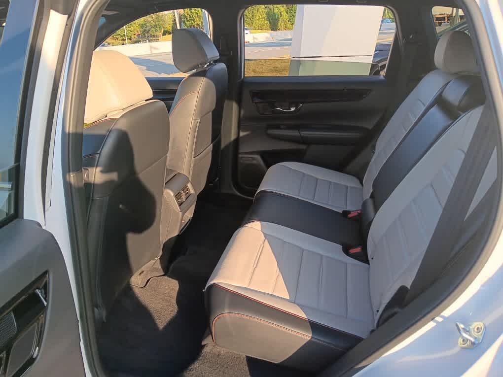 used 2023 Honda CR-V Hybrid car, priced at $32,995