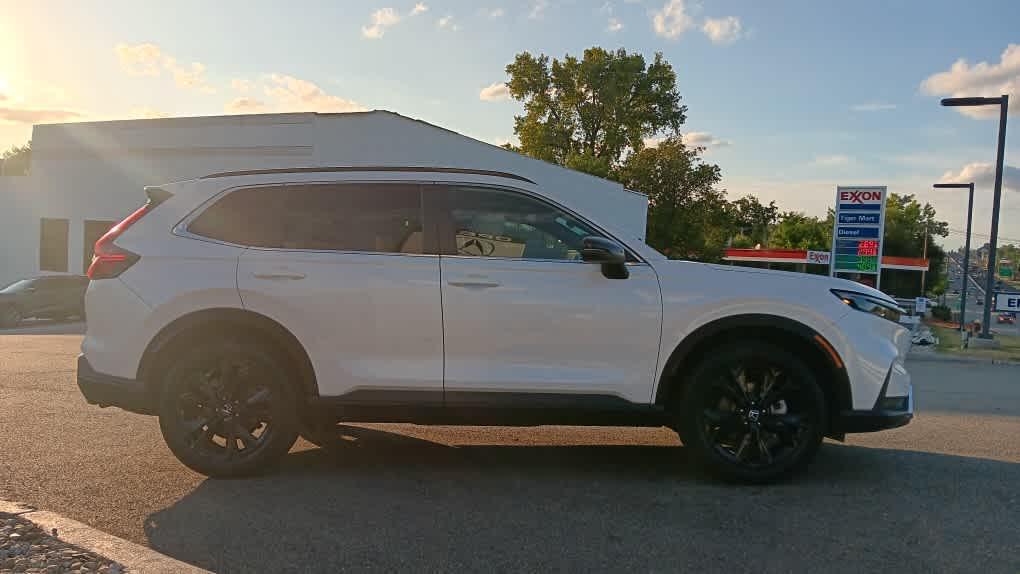 used 2023 Honda CR-V Hybrid car, priced at $32,995