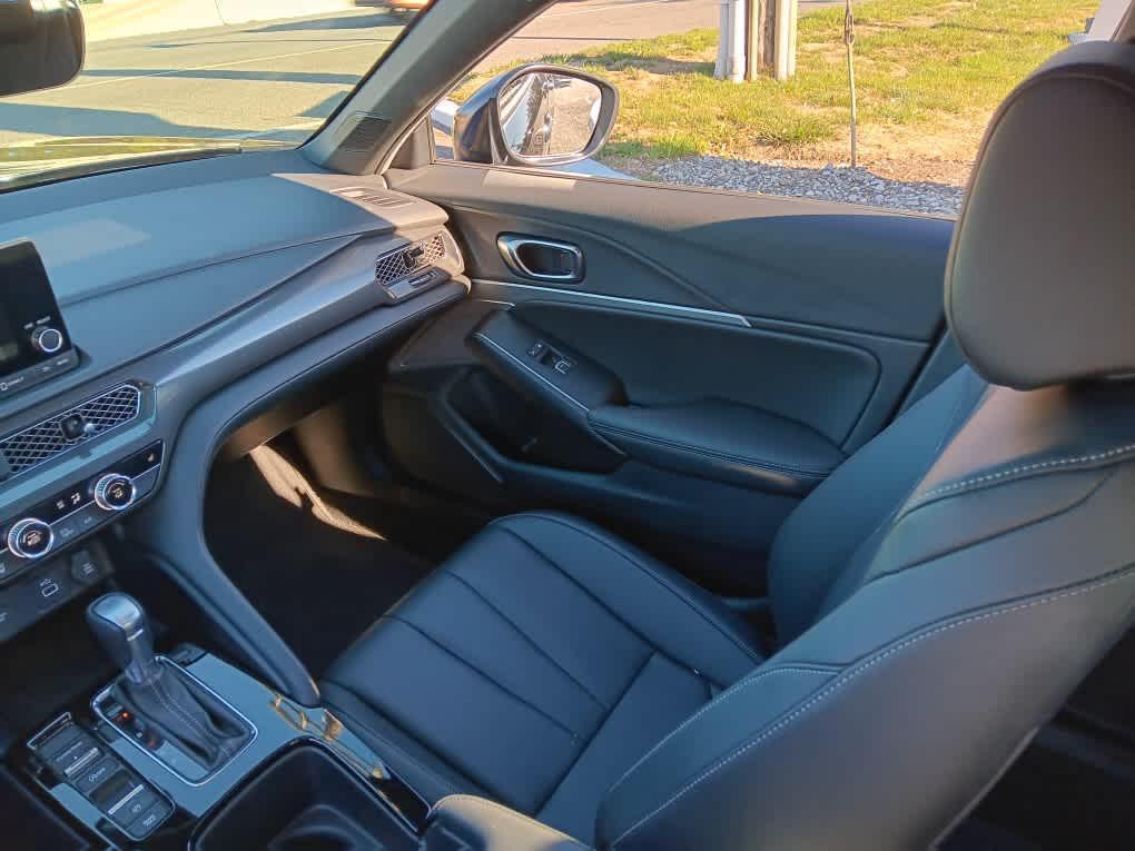 used 2025 Acura Integra car, priced at $31,995