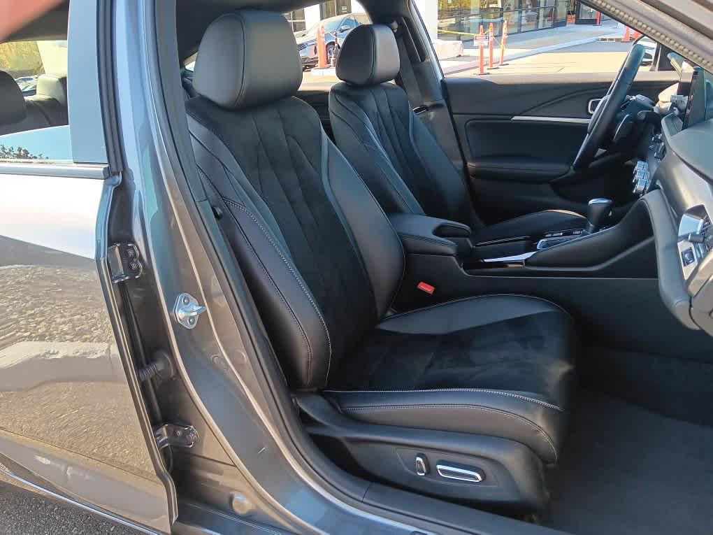 used 2025 Acura Integra car, priced at $33,995