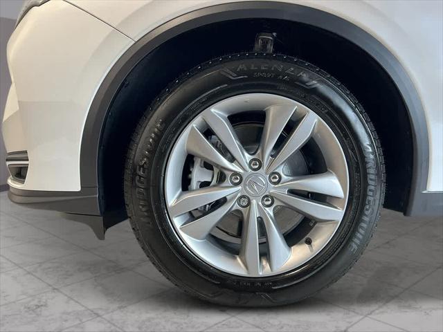 new 2025 Acura MDX car, priced at $55,350