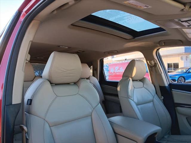 used 2020 Acura MDX car, priced at $27,995