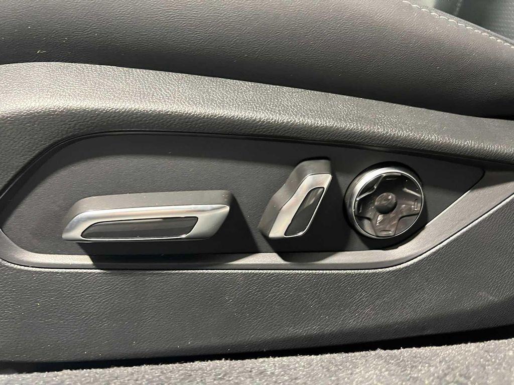 new 2025 Acura TLX car, priced at $47,195