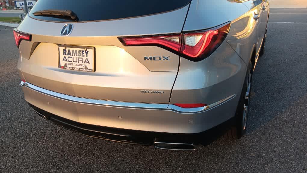 used 2023 Acura MDX car, priced at $42,995