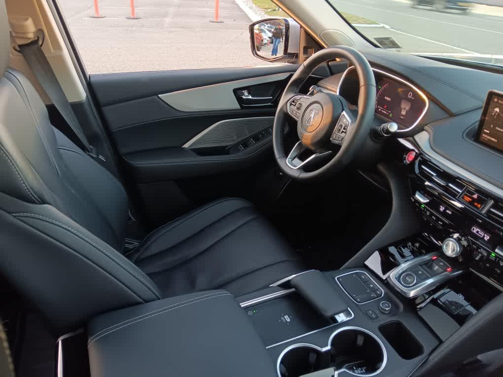 used 2023 Acura MDX car, priced at $42,995