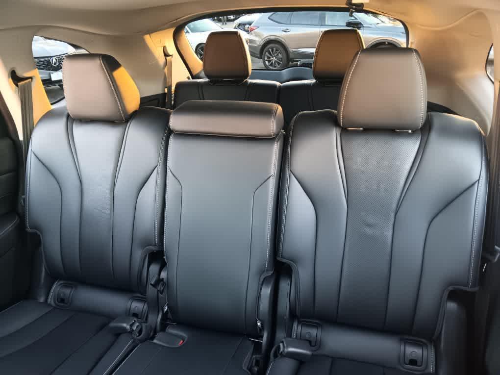 used 2023 Acura MDX car, priced at $42,995