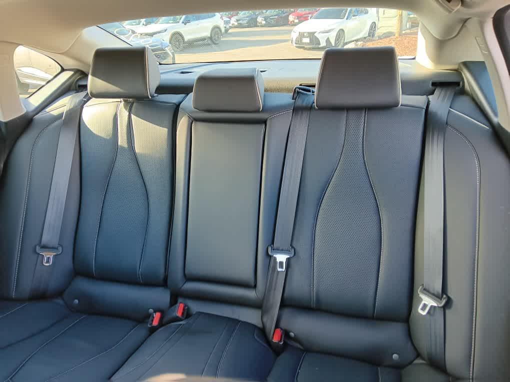 used 2022 Acura TLX car, priced at $35,995