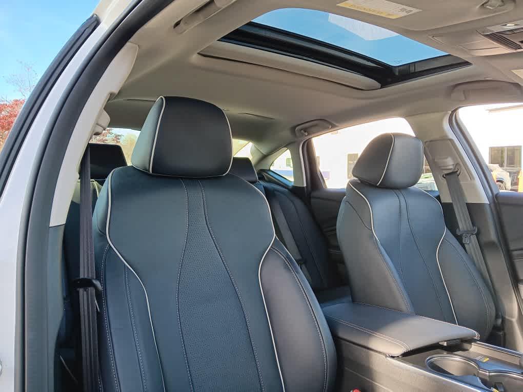 used 2022 Acura TLX car, priced at $35,995