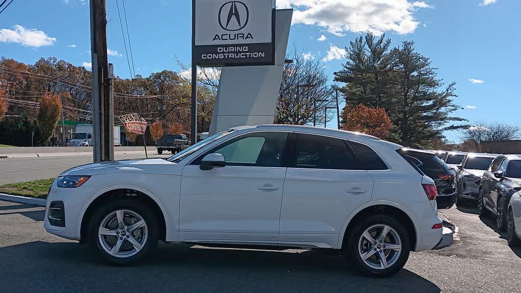 used 2023 Audi Q5 car, priced at $27,395