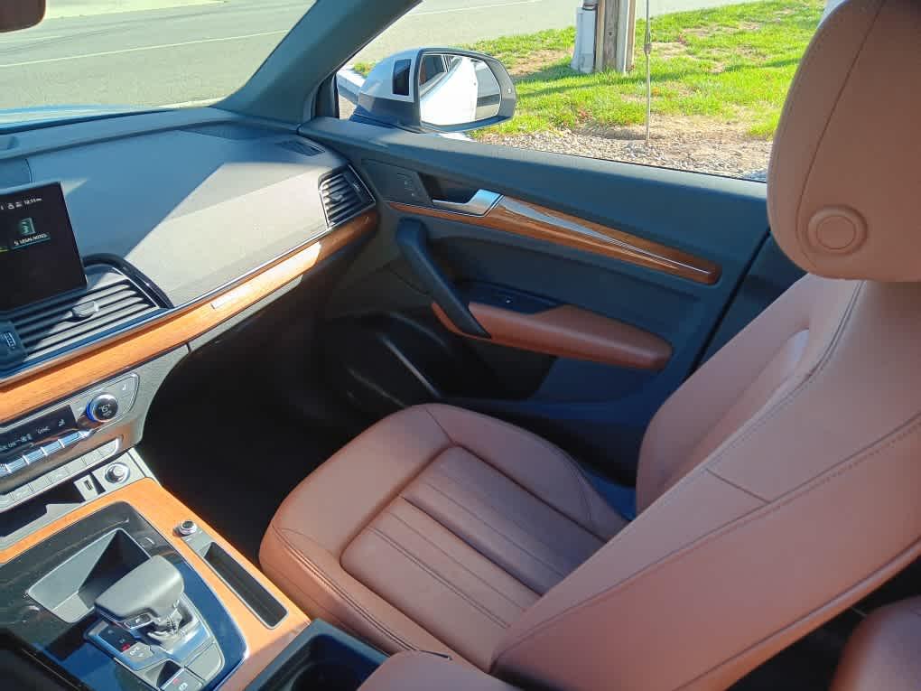 used 2023 Audi Q5 car, priced at $27,395