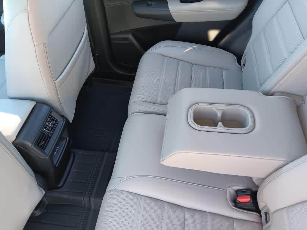 used 2024 Honda CR-V car, priced at $30,995