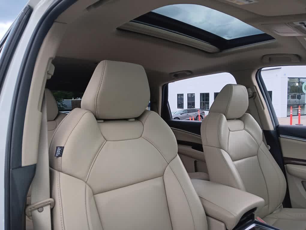 used 2018 Acura MDX car, priced at $19,995
