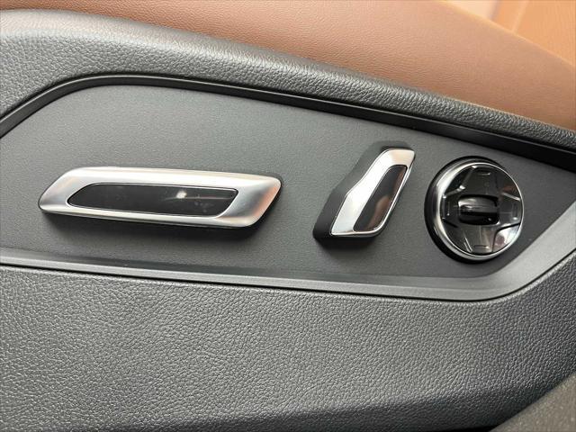 new 2025 Acura RDX car, priced at $54,400