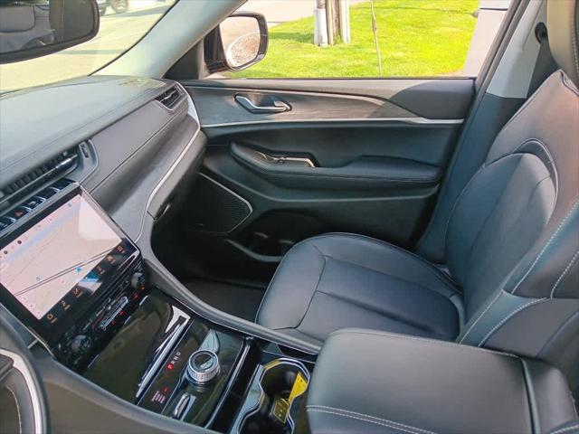 used 2022 Jeep Grand Cherokee L car, priced at $28,995
