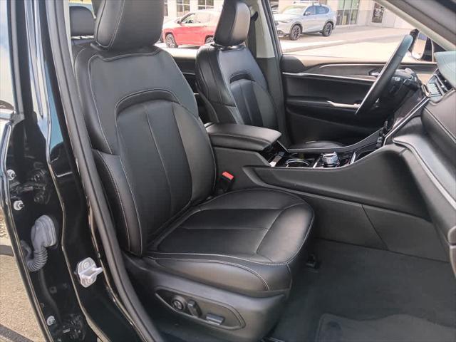 used 2022 Jeep Grand Cherokee L car, priced at $28,995