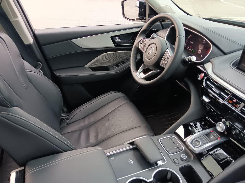 used 2023 Acura MDX car, priced at $41,795