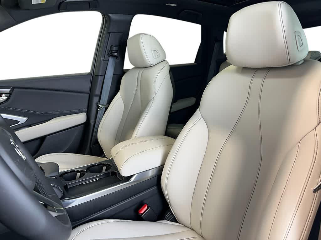 new 2025 Acura RDX car, priced at $46,050