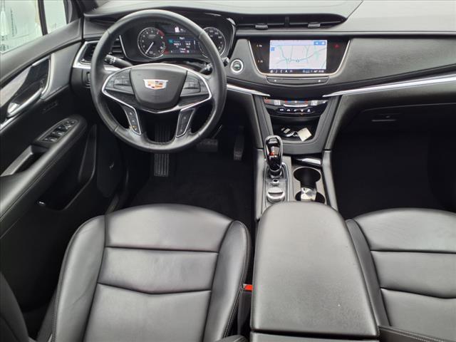 used 2022 Cadillac XT5 car, priced at $38,995