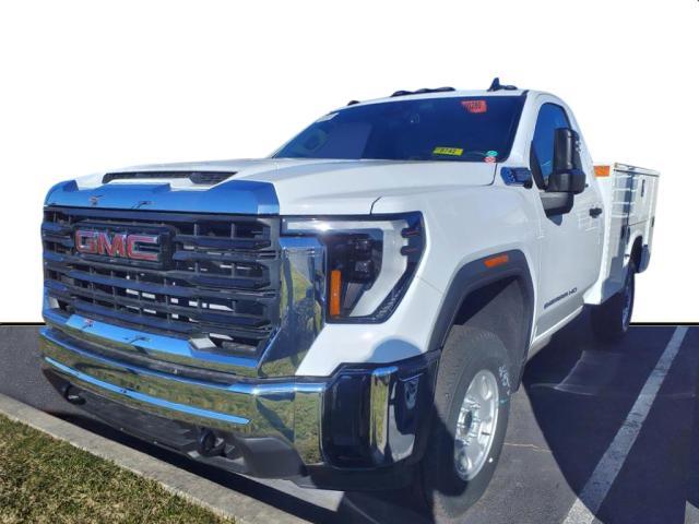 new 2024 GMC Sierra 2500 car, priced at $52,120