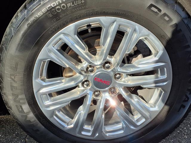 used 2022 GMC Yukon car, priced at $61,995