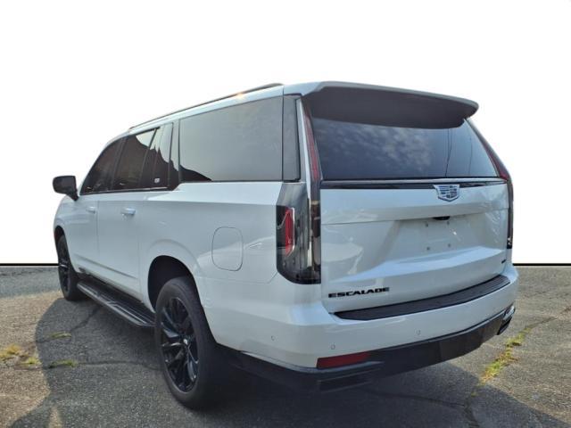used 2021 Cadillac Escalade ESV car, priced at $71,995