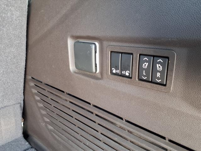 used 2022 GMC Yukon car, priced at $59,995