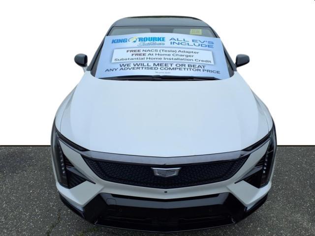 new 2025 Cadillac OPTIQ car, priced at $56,815