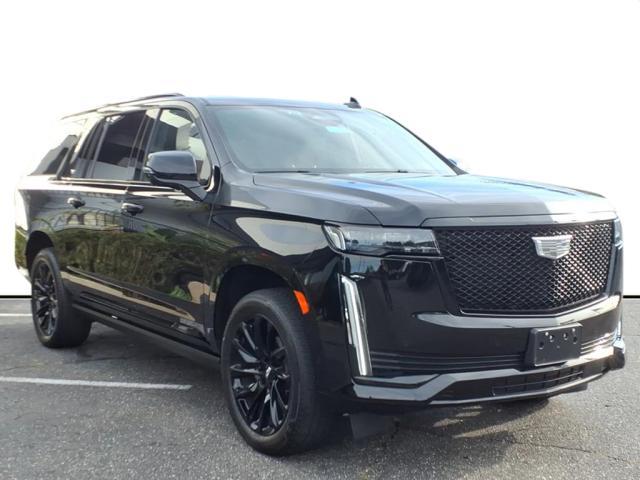 used 2023 Cadillac Escalade ESV car, priced at $79,995