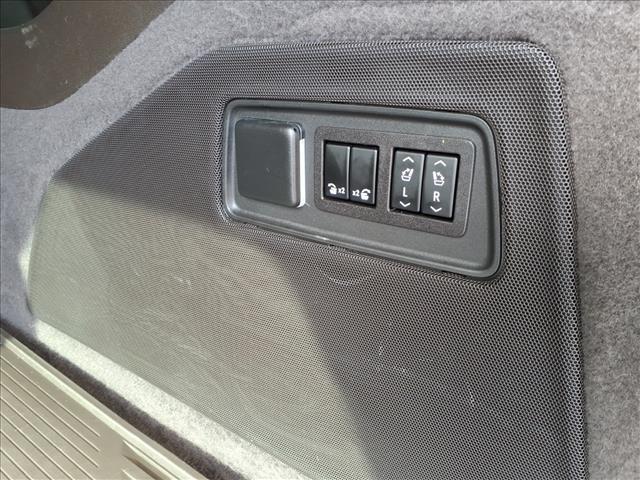 used 2023 Cadillac Escalade ESV car, priced at $79,995