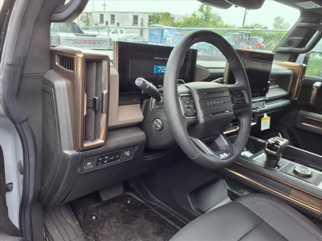 new 2025 GMC HUMMER EV Pickup car, priced at $107,920