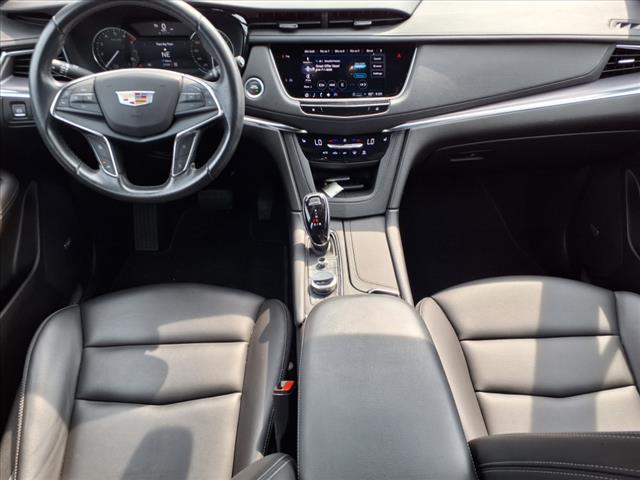 used 2022 Cadillac XT5 car