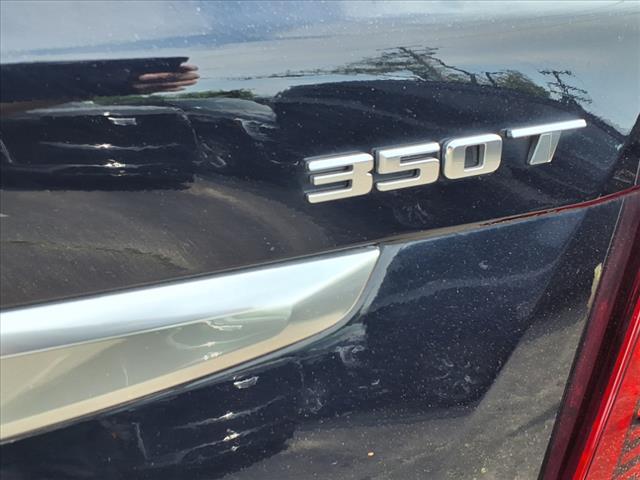 used 2022 Cadillac XT5 car