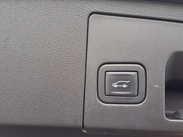 used 2021 Cadillac XT4 car, priced at $26,995