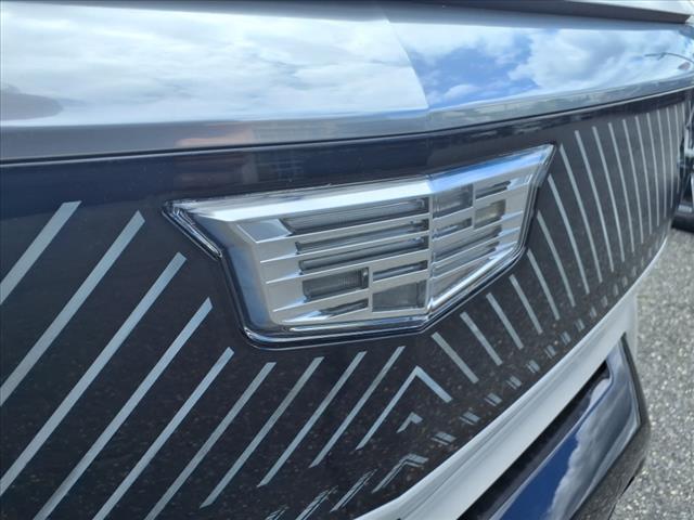 new 2025 Cadillac OPTIQ car, priced at $56,215
