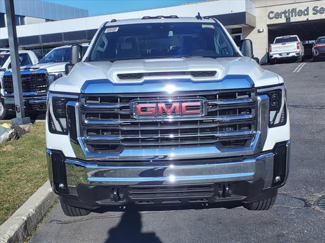 new 2024 GMC Sierra 2500 car, priced at $70,040