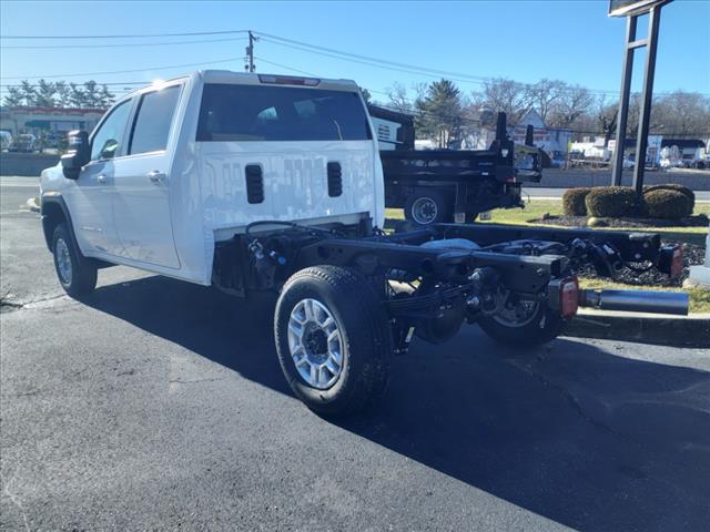 new 2024 GMC Sierra 2500 car, priced at $70,040