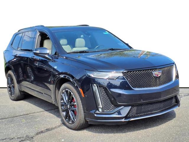 used 2022 Cadillac XT6 car, priced at $44,995