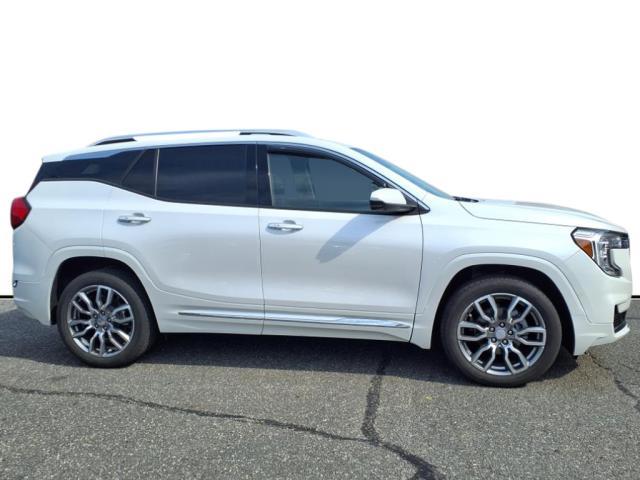 used 2022 GMC Terrain car, priced at $31,995