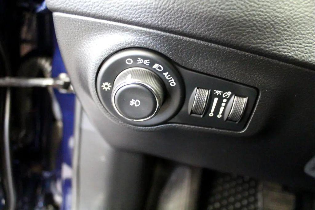 used 2020 Jeep Compass car, priced at $10,995